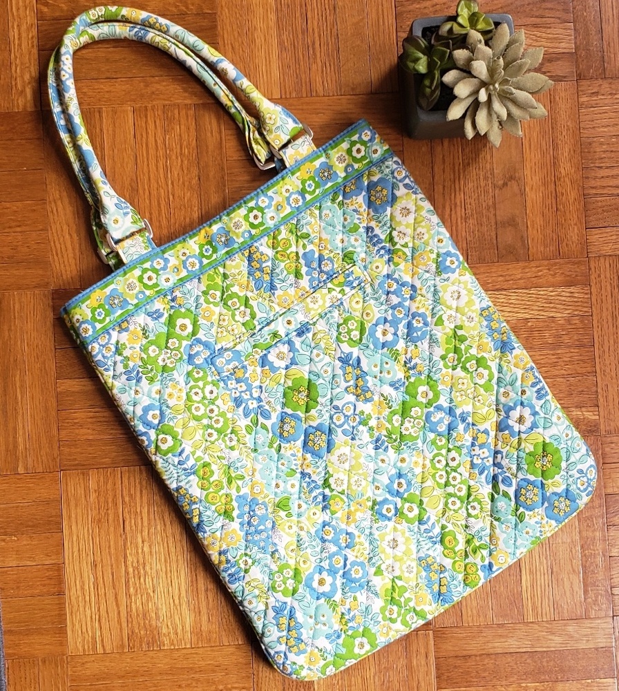 Vintage Vera Bradley floral tote!